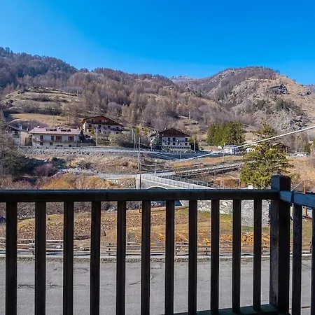 Tra Le Montagne Casa vacanze *